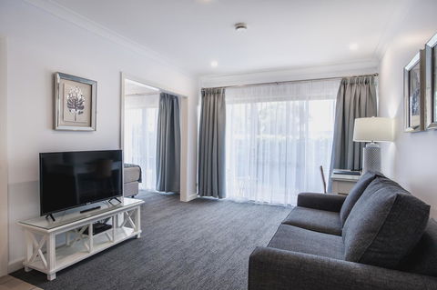 Marina Hotel - Accommodation Mooloolaba 24
