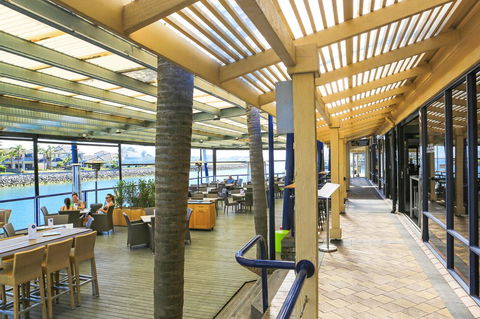 Marina Hotel - Accommodation Mooloolaba 44