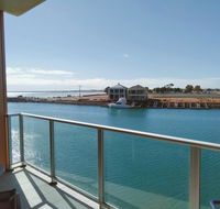 Wallaroo Marina Executive Apartments - Accommodation Mooloolaba