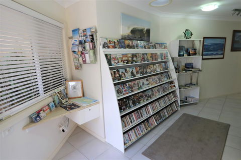 Mollymook Beach Waterfront - Accommodation Mooloolaba 15