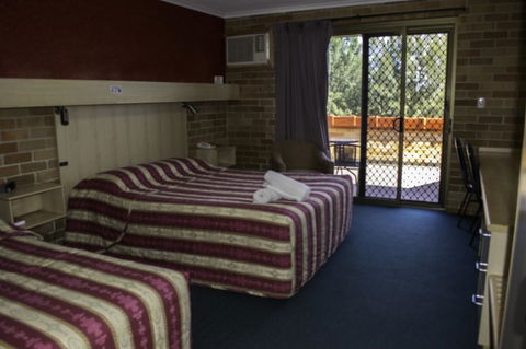 Windsor Terrace Motel - Accommodation Mooloolaba 12