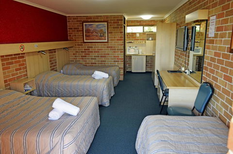 Windsor Terrace Motel - Accommodation Mooloolaba 17