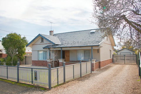 29 Jane - Accommodation Mooloolaba 9