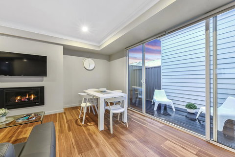 Aloha Central Luxury Apartments - Accommodation Mooloolaba 24