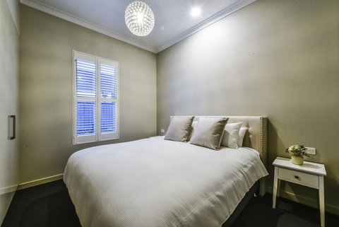 Aloha Central Luxury Apartments - Accommodation Mooloolaba 4