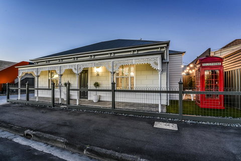 Aloha Central Luxury Apartments - Accommodation Mooloolaba 19