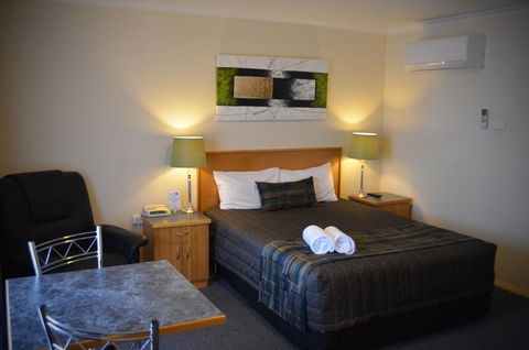 Arkana Motor Inn & Terrace Apartments - Accommodation Mooloolaba 0