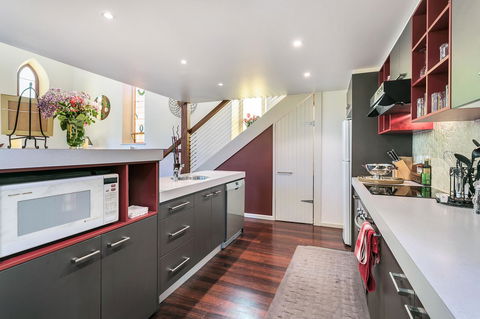 \'THE CHURCH\' Guest Home, Gawler Barossa Region - Accommodation Mooloolaba 3