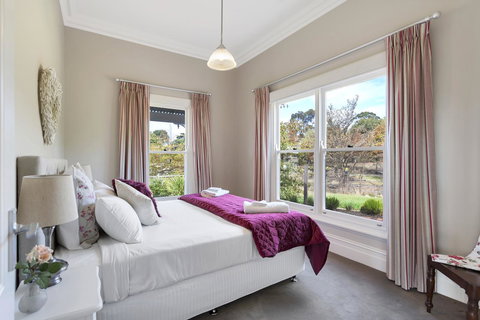 Grandview Accommodation - The Elm Tree Apartments - Accommodation Mooloolaba 12