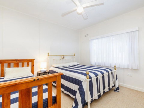 Wyvern - Accommodation Mooloolaba 1