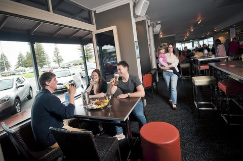 Nightcap At Hotel Victor - Accommodation Mooloolaba 21