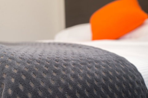 Mick O\'Sheas - Accommodation Mooloolaba 6