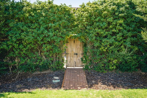 Mick O\'Sheas - Accommodation Mooloolaba 32