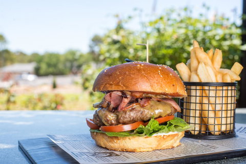 Mick O\'Sheas - Accommodation Mooloolaba 42