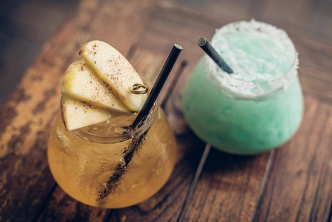 Mick O\'Sheas - Accommodation Mooloolaba 43