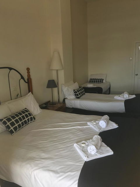 Grosvenor Hotel - Accommodation Mooloolaba 4