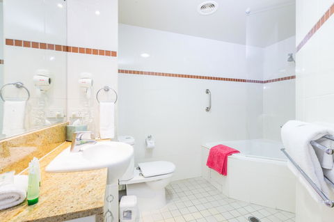 Ramada Resort By Wyndham Shoal Bay - Accommodation Mooloolaba 21