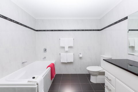 Ramada Resort By Wyndham Shoal Bay - Accommodation Mooloolaba 33