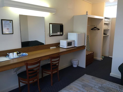Blue Lake Motel - Accommodation Mooloolaba 3
