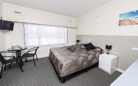 Blue Lake Motel - Accommodation Mooloolaba 7
