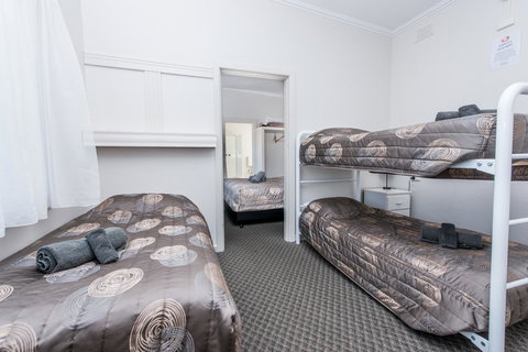 Blue Lake Motel - Accommodation Mooloolaba 8