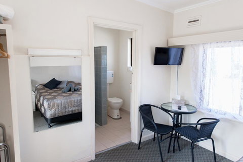 Blue Lake Motel - Accommodation Mooloolaba 6