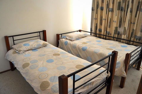 Baywatch - Accommodation Mooloolaba 16