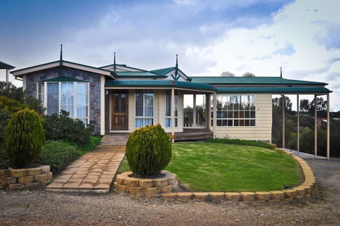 Baywatch - Accommodation Mooloolaba 12