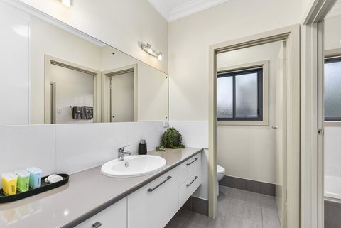 Accommodation On Lansell 2 - Accommodation Mooloolaba 10
