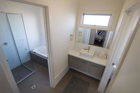 Villa Serra - Accommodation Mooloolaba 10