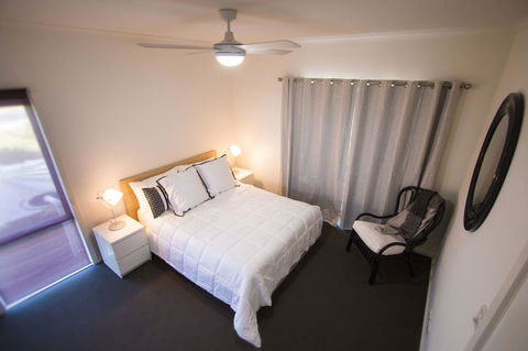 Villa Serra - Accommodation Mooloolaba 8