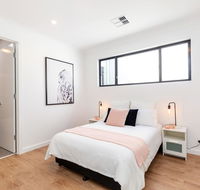 Brand new affordable luxury 3 bedroom 3 bathrooms house close to Adelaide city Chinatown beach Adelaide Airport - Accommodation Mooloolaba