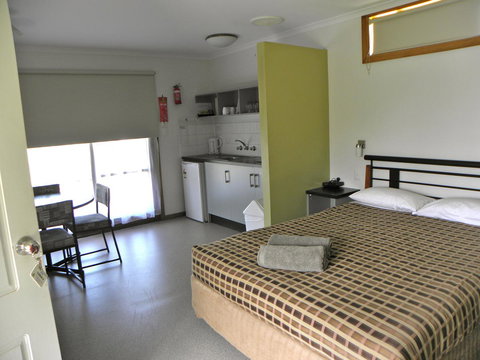 Lakeside Tourist Park - Accommodation Mooloolaba 9