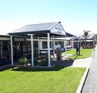 Meningie's Waterfront Motel - Accommodation Mooloolaba