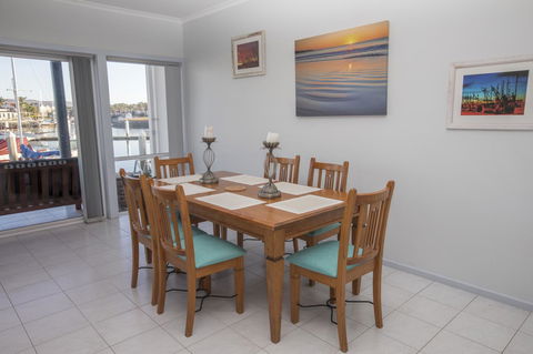 Marina Reflections - Accommodation Mooloolaba 4