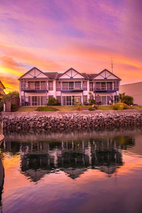 Marina Reflections - Accommodation Mooloolaba 10