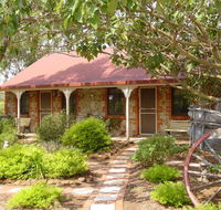 Langmeil Cottages - Accommodation Mooloolaba