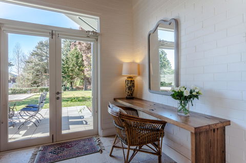 The Folly - Accommodation Mooloolaba 3