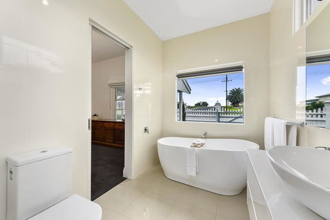 Railway Cottage In Beachport - Accommodation Mooloolaba 3
