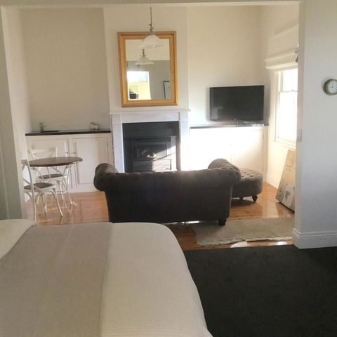 Railway Cottage In Beachport - Accommodation Mooloolaba 15