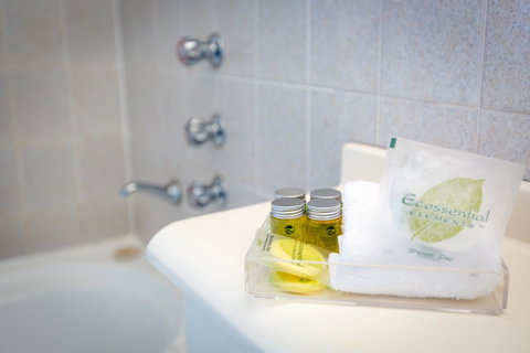 Abcot Inn - Accommodation Mooloolaba 12