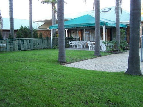 Abcot Inn - Accommodation Mooloolaba 23