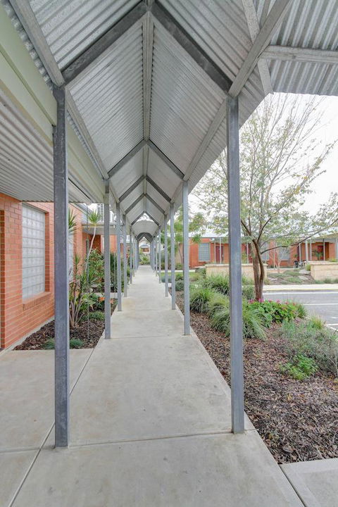 Strath Motel - Accommodation Mooloolaba 5