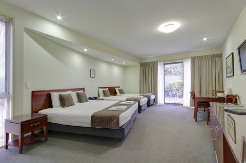 Strath Motel - Accommodation Mooloolaba 10