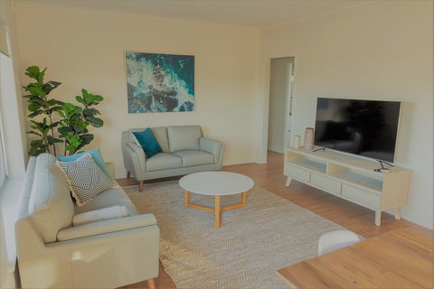 Henley Beach South, Amazing Views, Huge Private Balcony! - Accommodation Mooloolaba 14