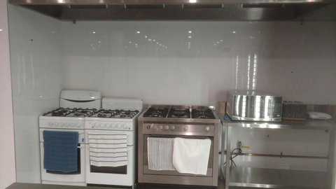 Perth City Backpackers Hostel - Note - Valid Passport Required To Check In - Accommodation Mooloolaba 10