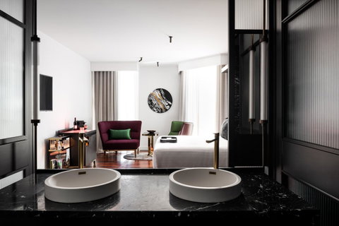 QT Perth - Accommodation Mooloolaba 27