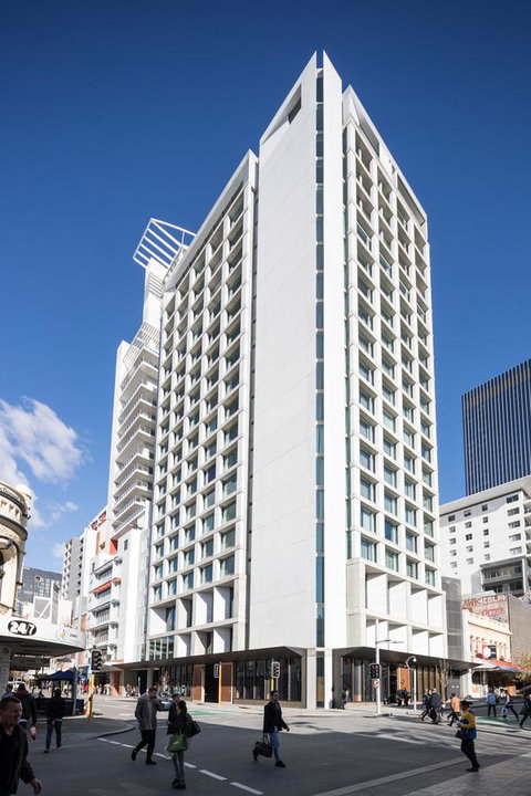 QT Perth - Accommodation Mooloolaba 7