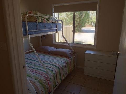 Lazy Lobster Holiday Units & Chalets - Accommodation Mooloolaba 22