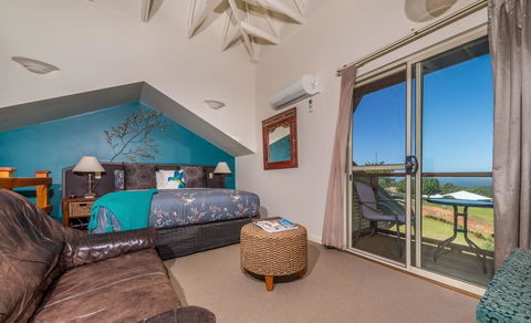 Chimes Spa Retreat - Accommodation Mooloolaba 10